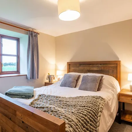 Maybeck Holiday home *