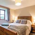 Maybeck Holiday home *